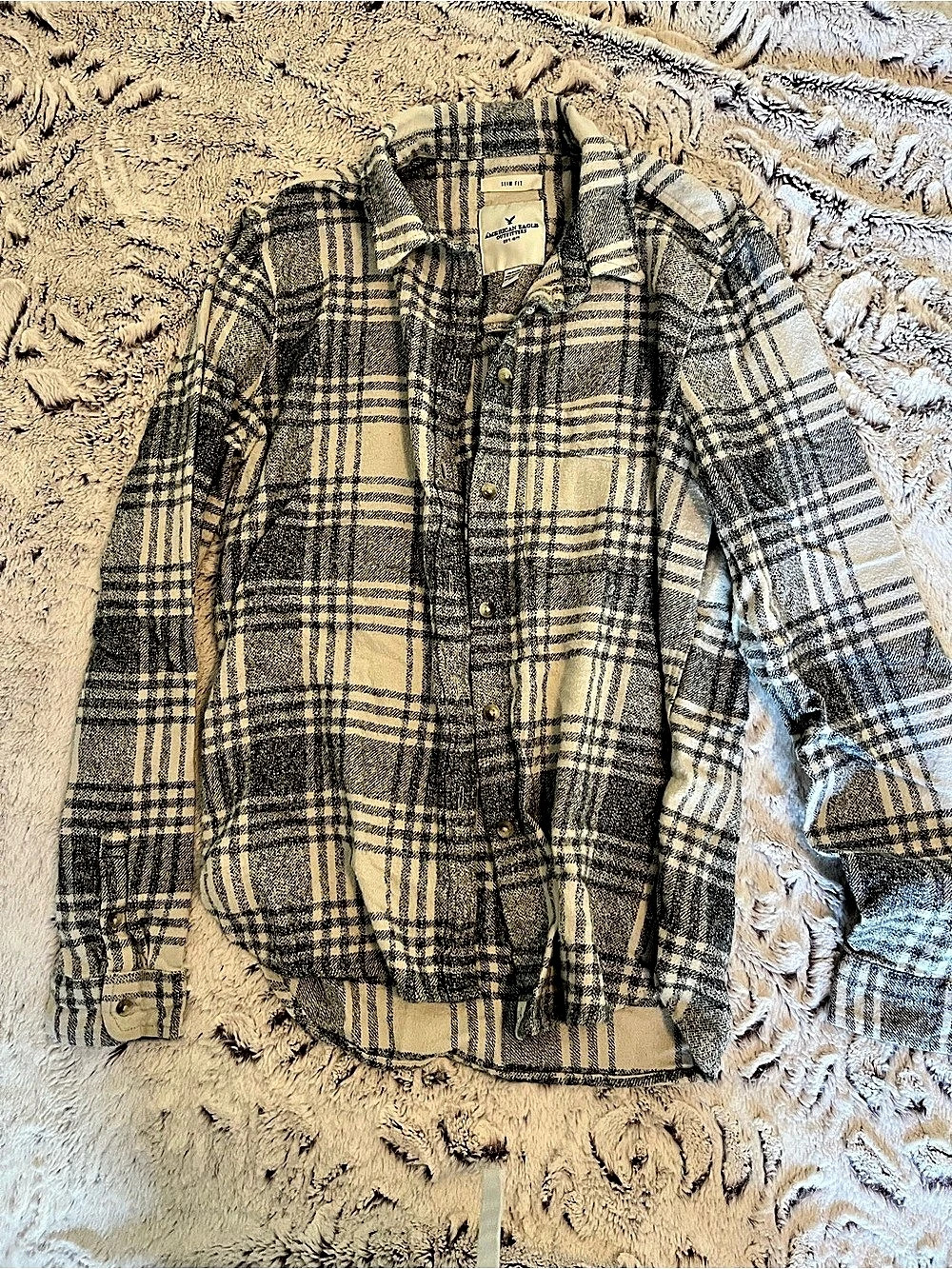 American Eagle Outfitters Slim Fit Plaid Flannel Button-Up Shirt Grey & Black